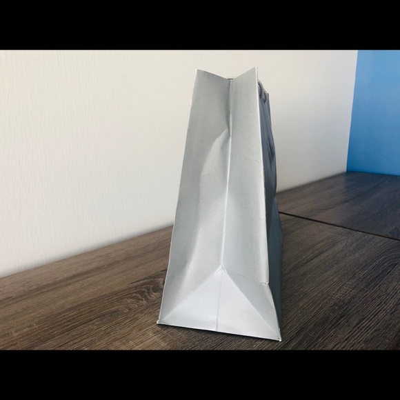 SOLD! Neiman Marcus Shopping Paper Bag Large - Picture 3 of 6